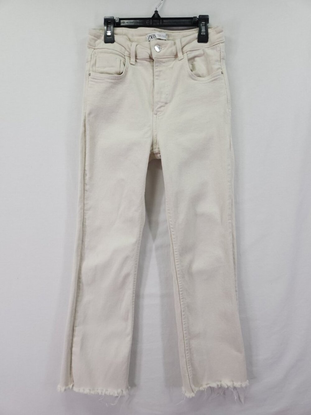 Zara Womens Size 4 25x25 Beige High Waist Raw Hem Crop Straight Jeans